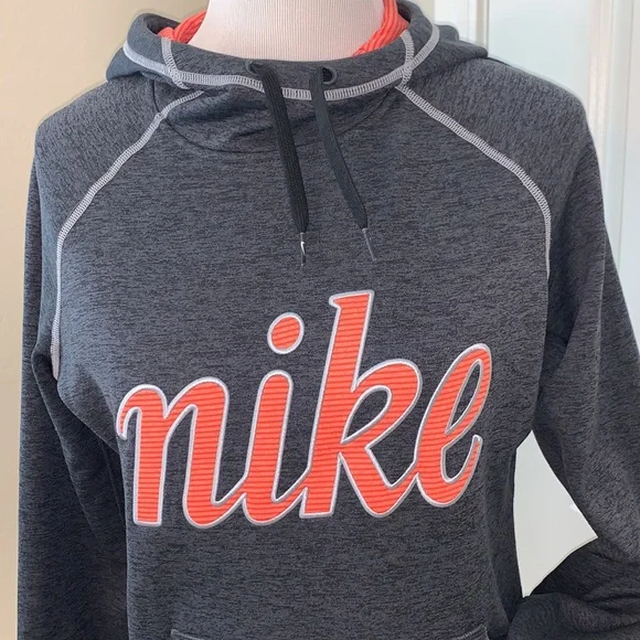 NIKE BRAND NEW SIZE SMALL THERMAL FIT FLEECE LINED HOODIE - Picture 4 of 10